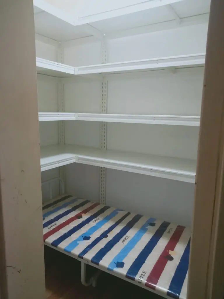 Boltless Rack SG, Storeroom Rack, Storage Rack, Shelving Bed Rack Lshape-Boltless-shelving-with-foldable-bed-768x1024 Lshape shelving + Foldable Bed  