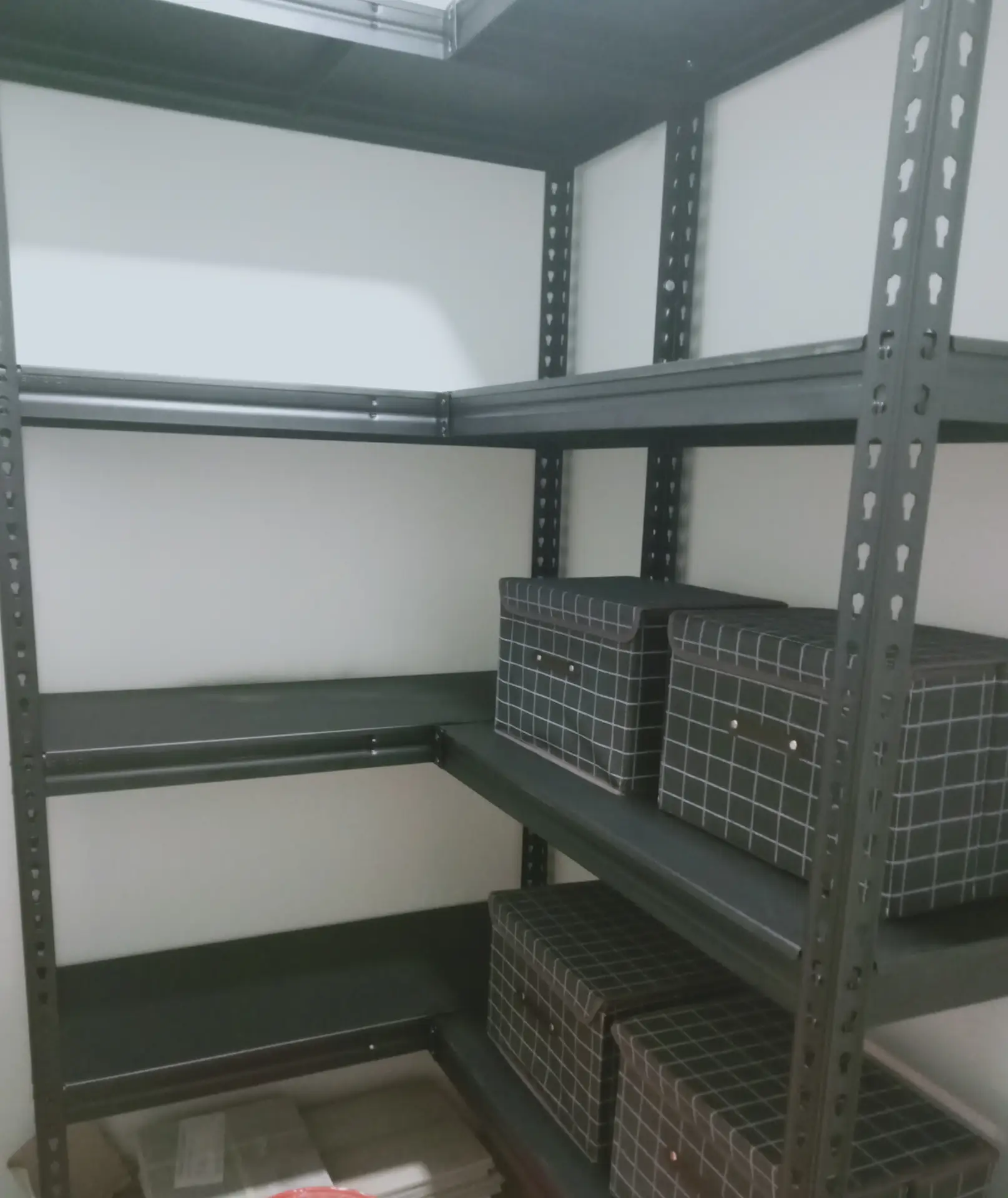 Boltless Rack SG, Storeroom Rack, Storage Rack, Shelving Bed Rack black-shelf-with-storage-boxes Black Shelving Series  